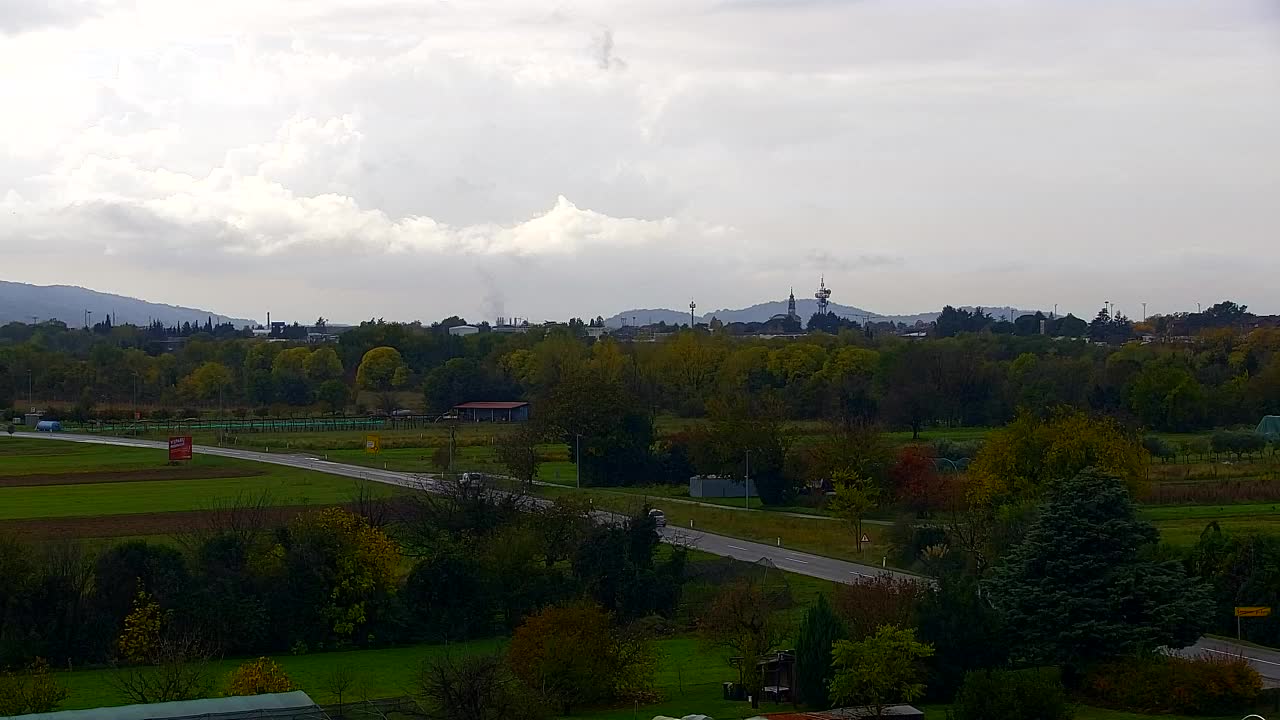 Čudovit panoramski pogled na Šempeter pri Gorici