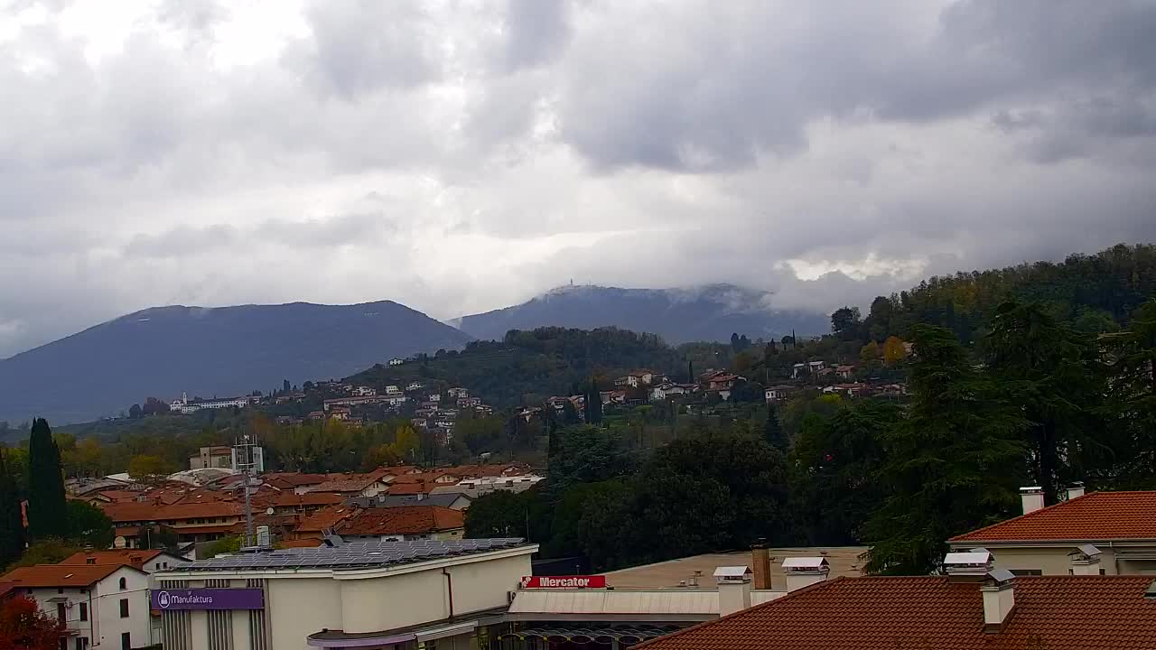 Panorama mozzafiato di Šempeter pri Gorici