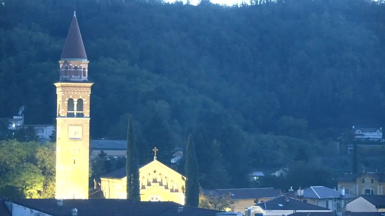Čudovit panoramski pogled na Šempeter pri Gorici