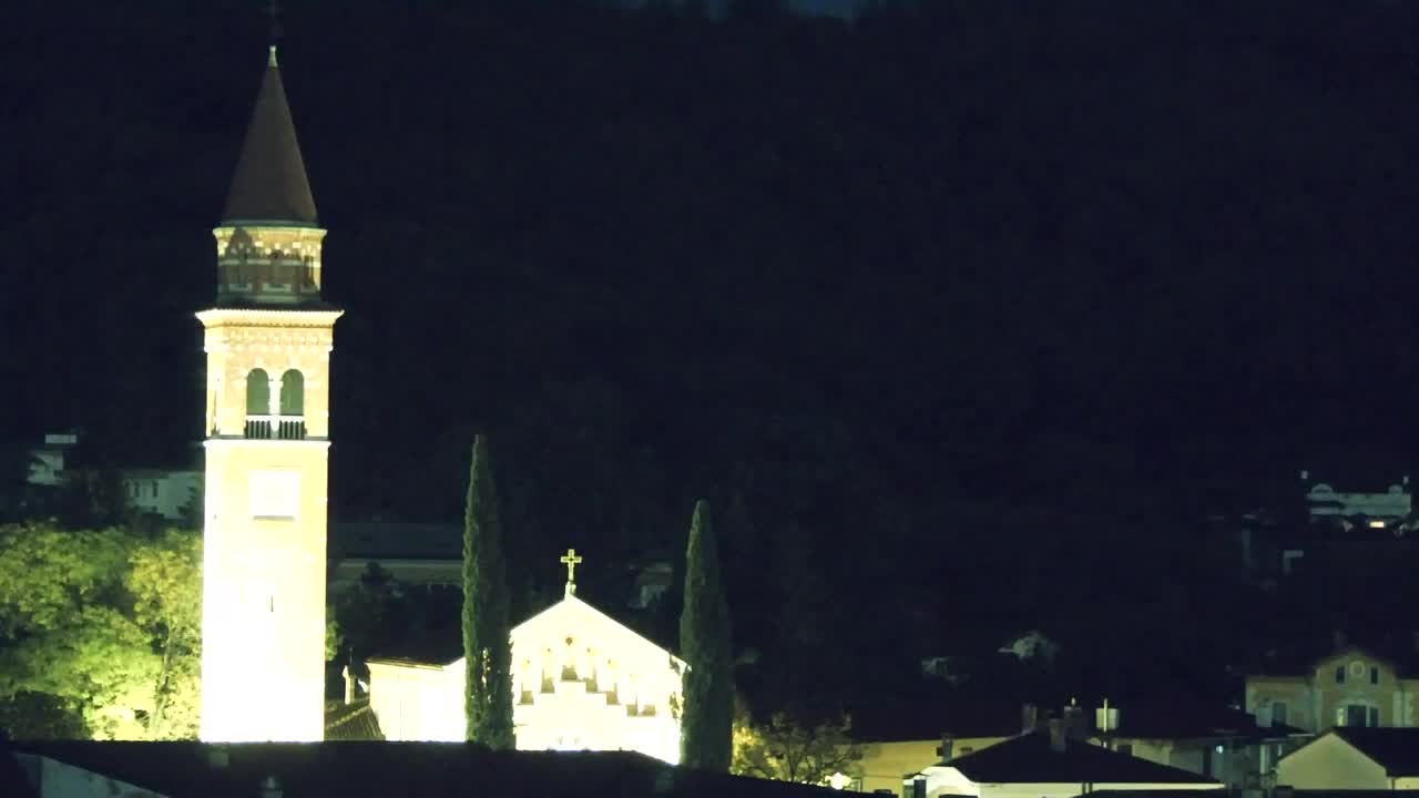 Panorama mozzafiato di Šempeter pri Gorici