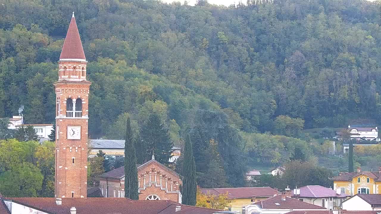 Čudovit panoramski pogled na Šempeter pri Gorici