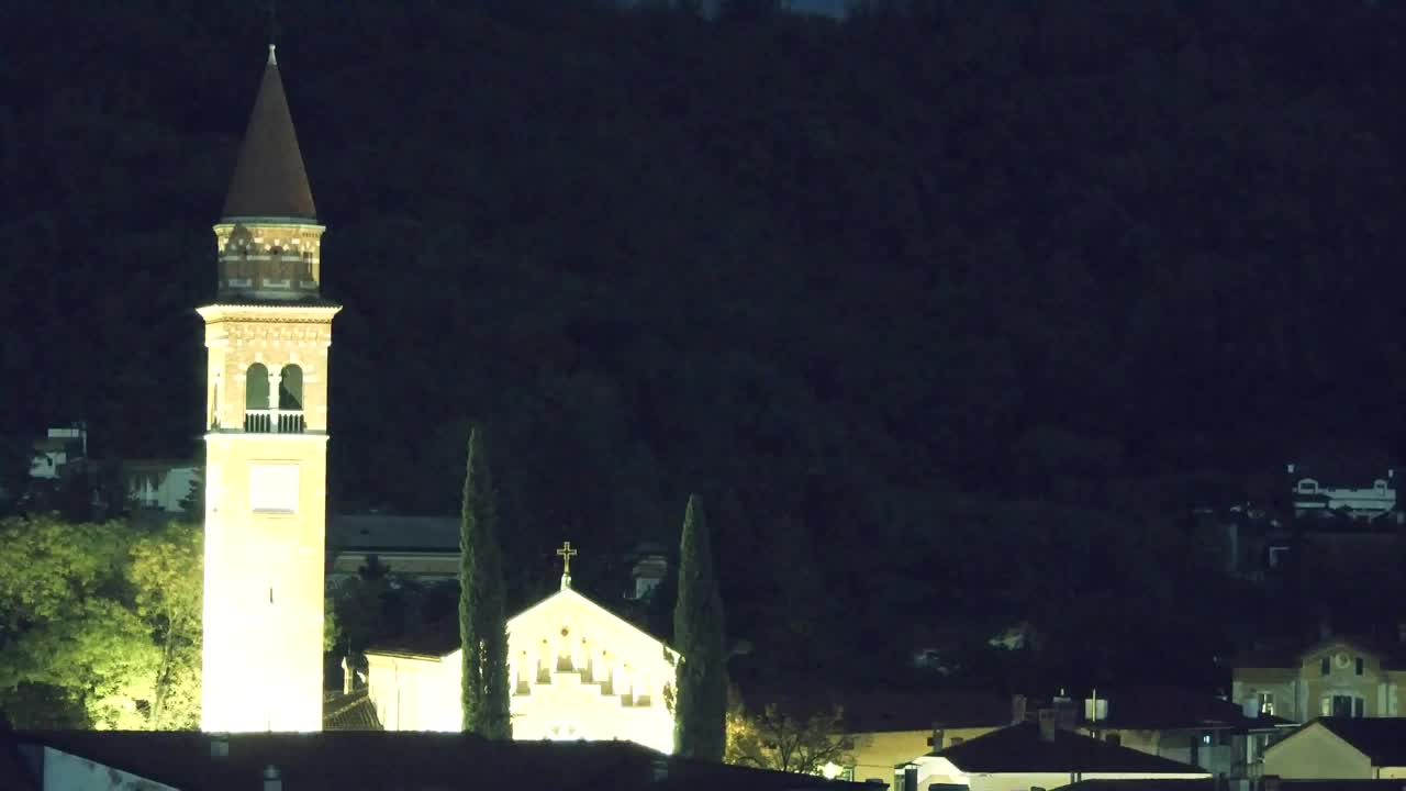 Panorama mozzafiato di Šempeter pri Gorici