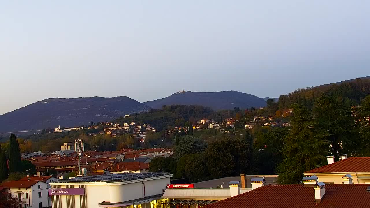 Čudovit panoramski pogled na Šempeter pri Gorici