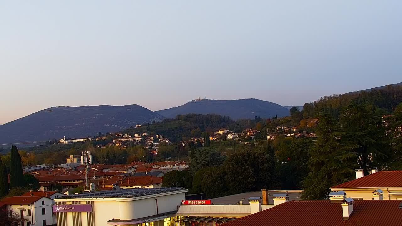Čudovit panoramski pogled na Šempeter pri Gorici