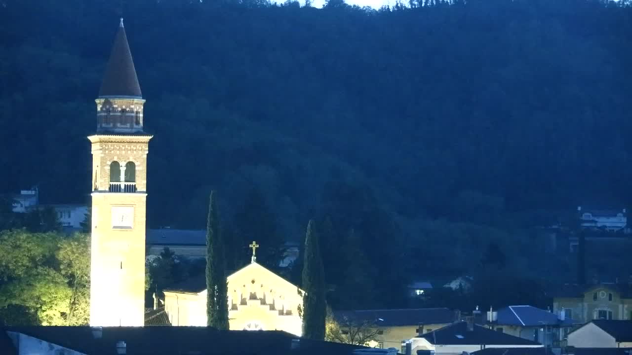 Prekrasan panoramski pogled na Šempeter pri Gorici