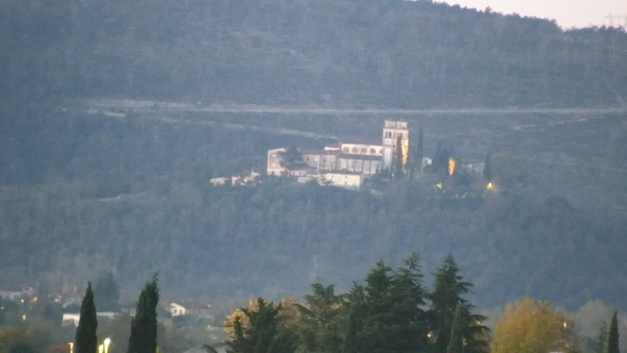 Panorama mozzafiato di Šempeter pri Gorici