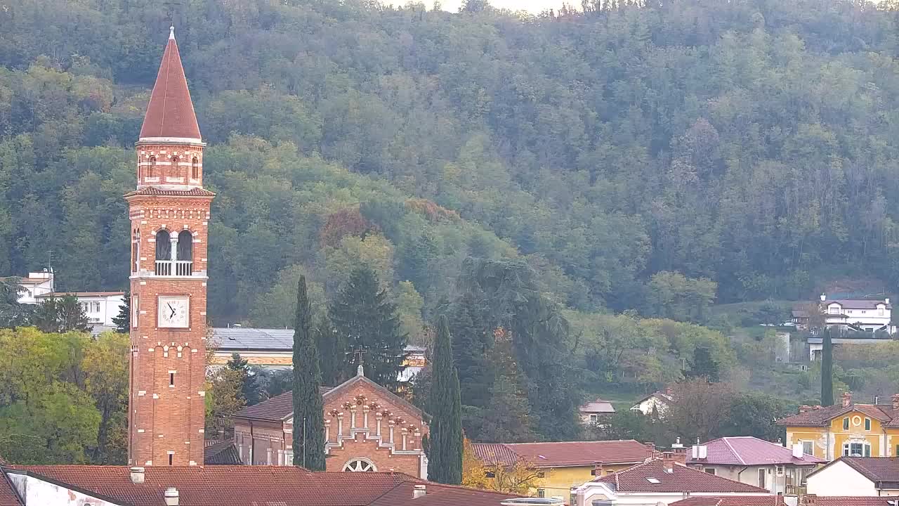 Prekrasan panoramski pogled na Šempeter pri Gorici