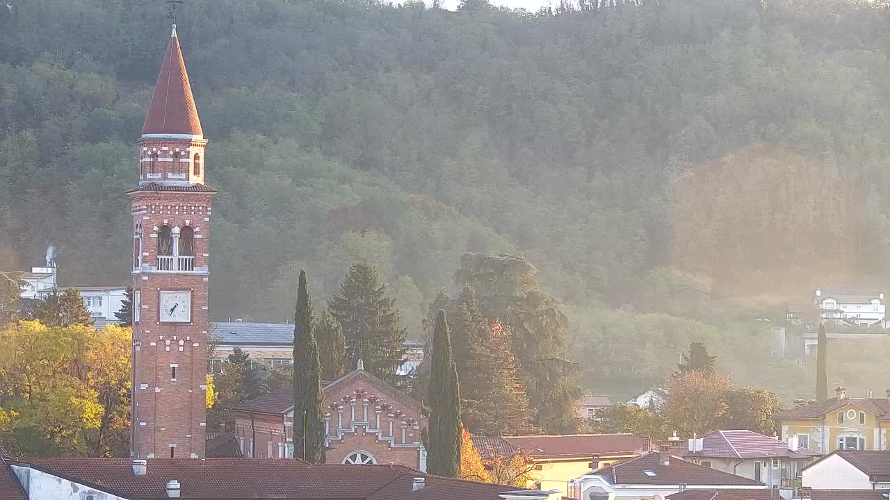 Čudovit panoramski pogled na Šempeter pri Gorici