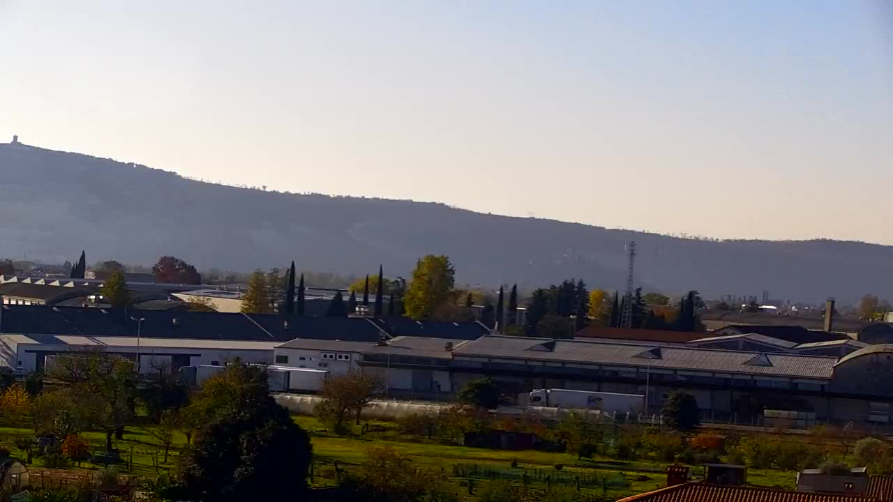 Čudovit panoramski pogled na Šempeter pri Gorici