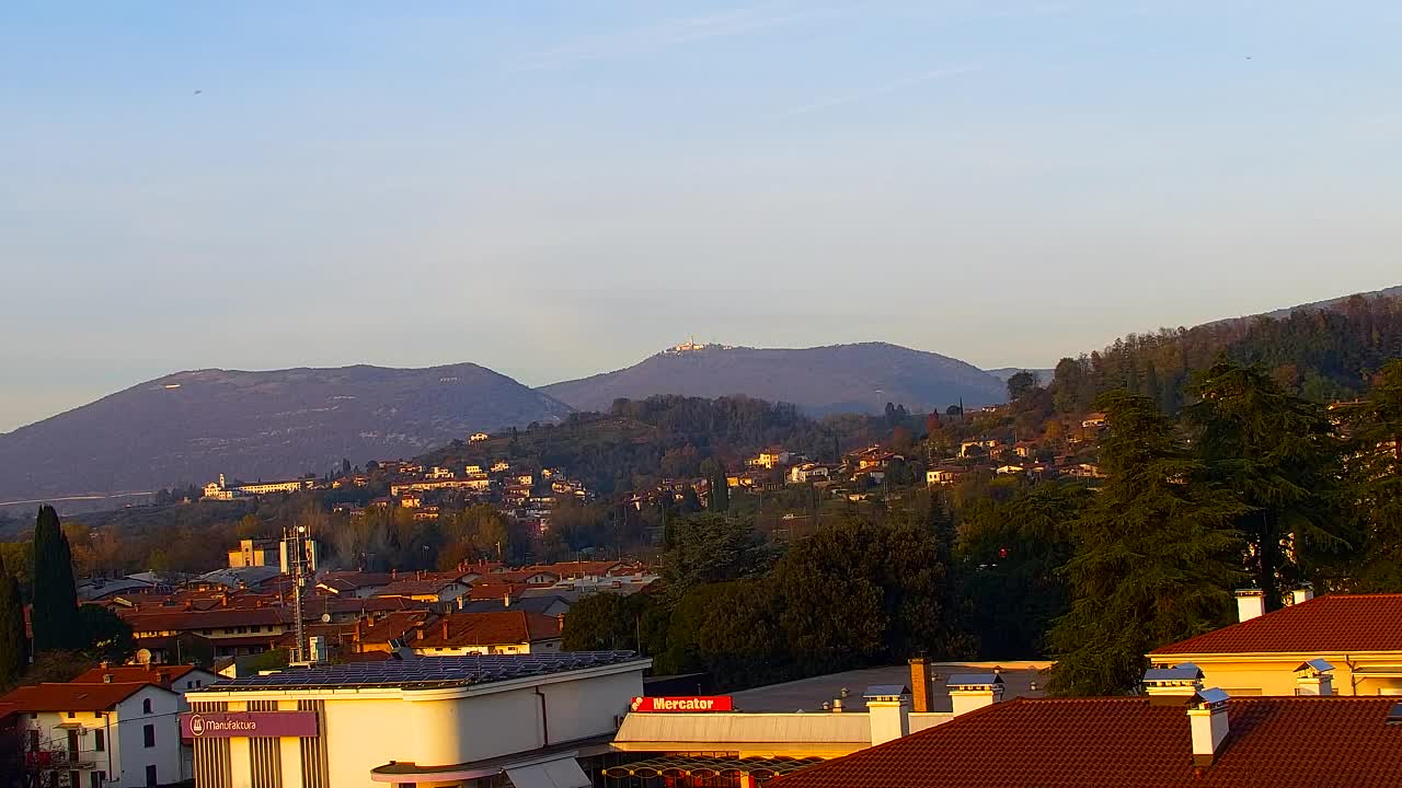 Prekrasan panoramski pogled na Šempeter pri Gorici