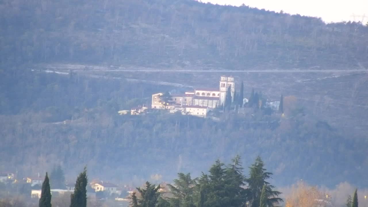 Čudovit panoramski pogled na Šempeter pri Gorici