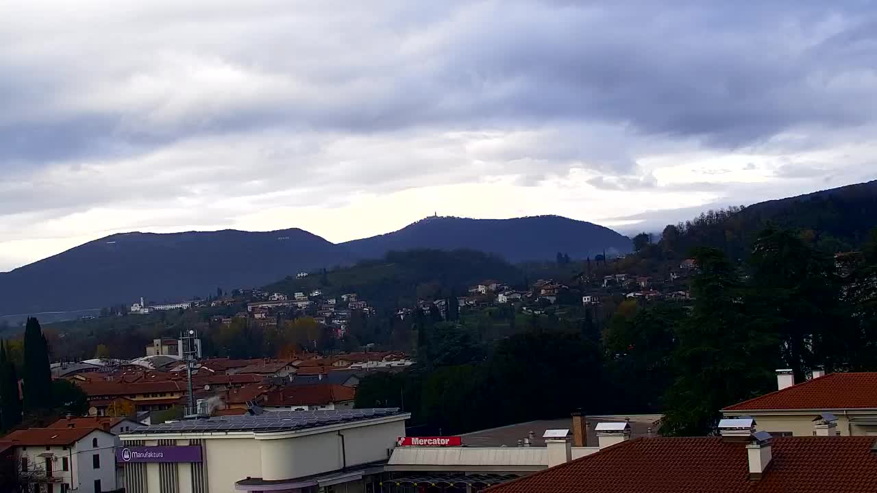 Prekrasan panoramski pogled na Šempeter pri Gorici