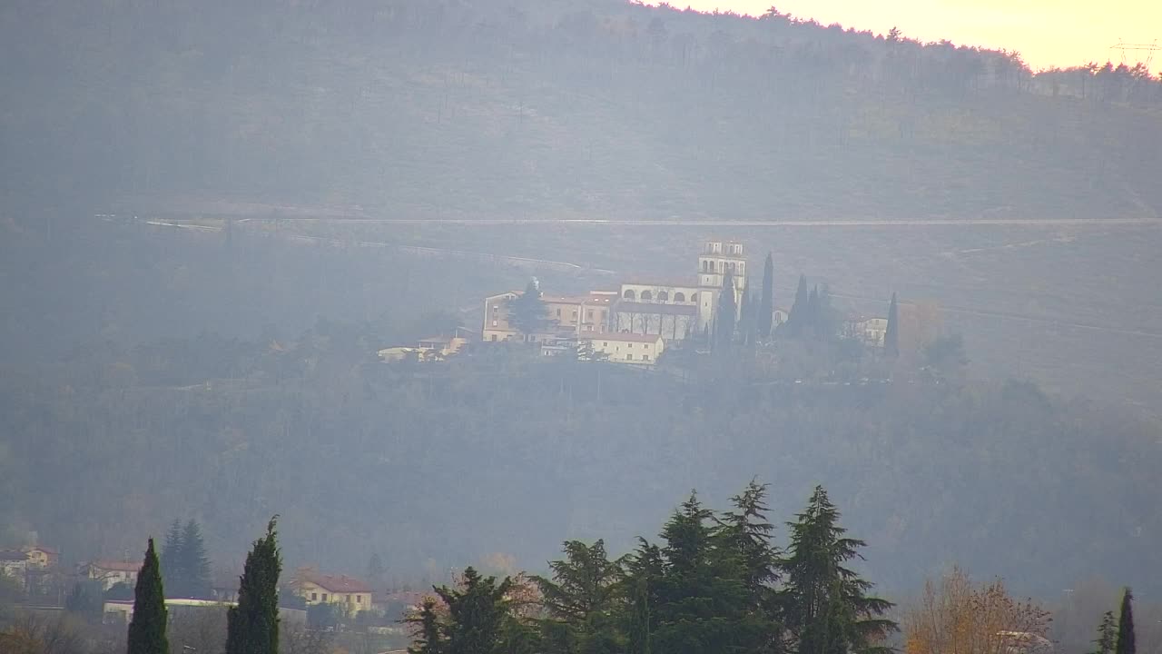 Čudovit panoramski pogled na Šempeter pri Gorici