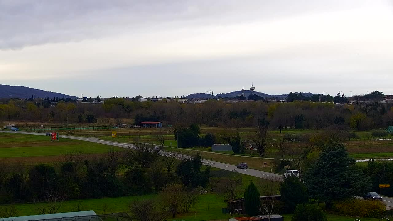 Prekrasan panoramski pogled na Šempeter pri Gorici