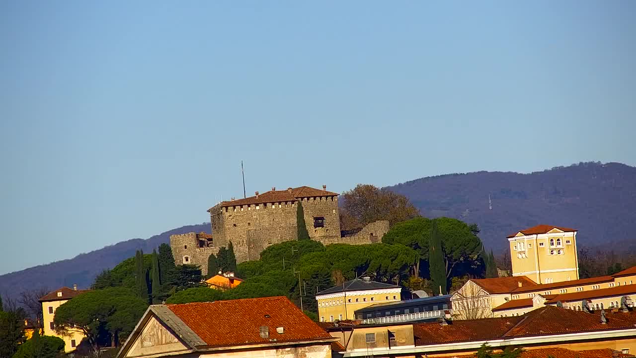 Prekrasan panoramski pogled na Šempeter pri Gorici