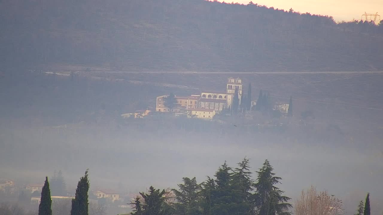 Čudovit panoramski pogled na Šempeter pri Gorici