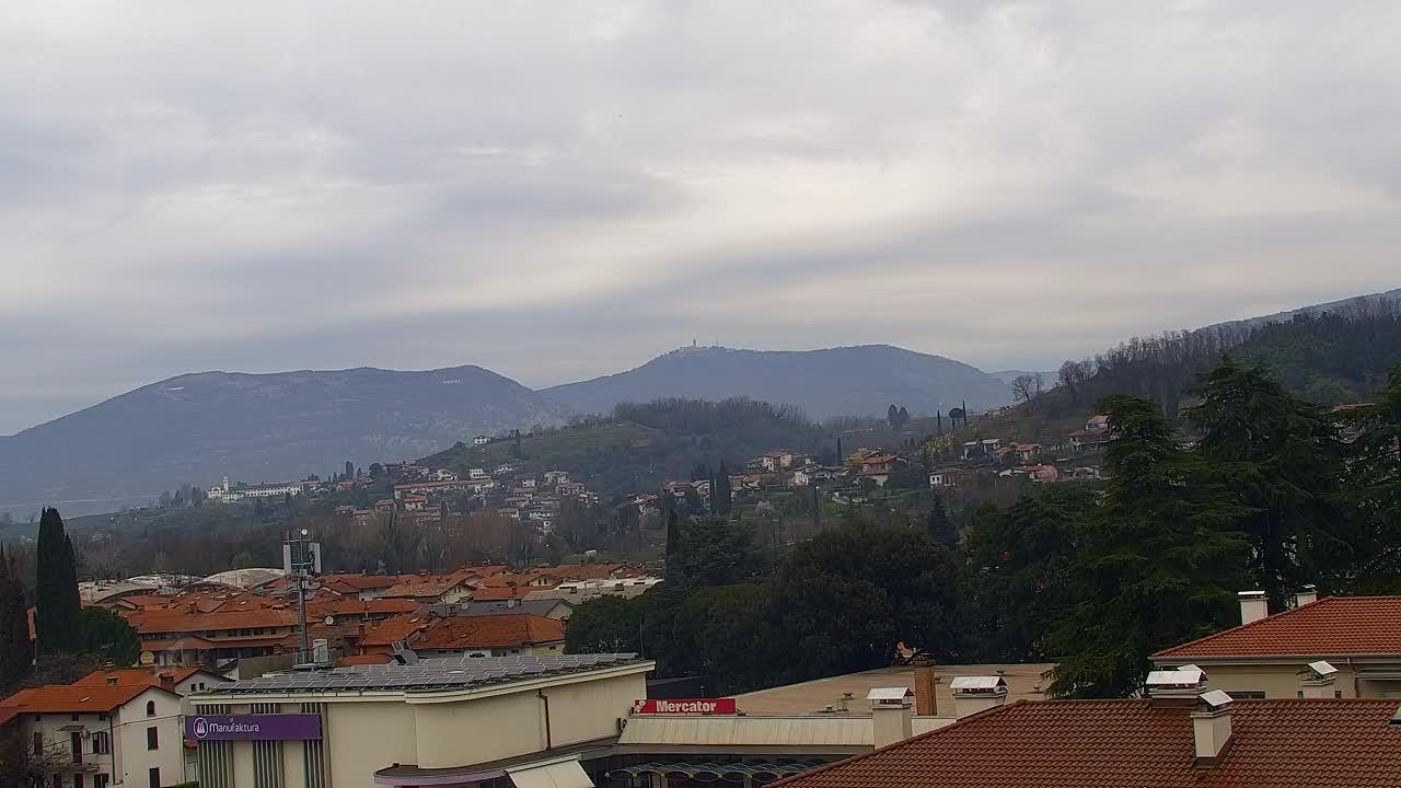 Čudovit panoramski pogled na Šempeter pri Gorici