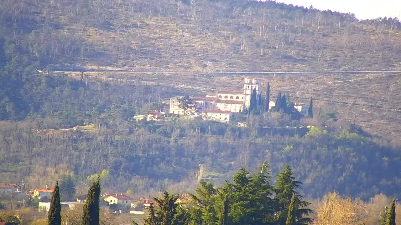 Čudovit panoramski pogled na Šempeter pri Gorici