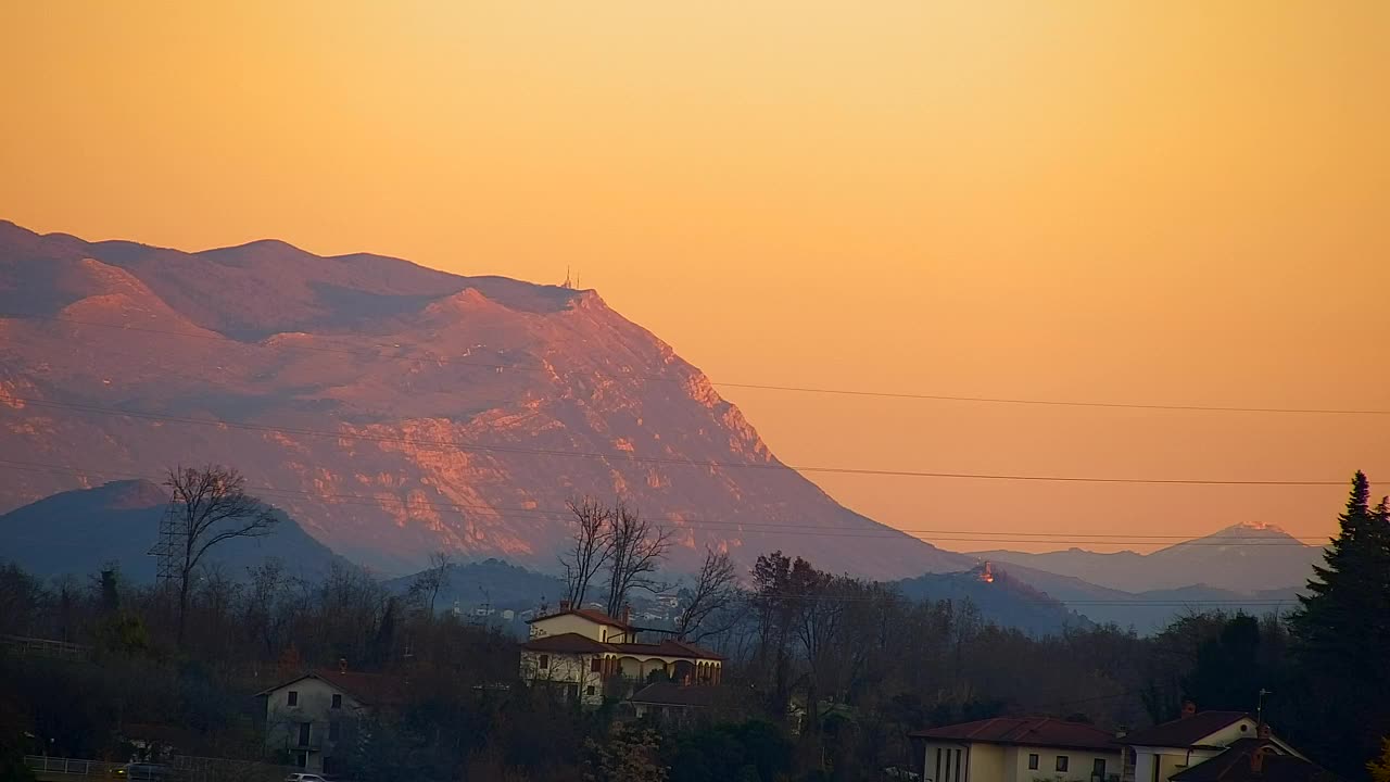 Čudovit panoramski pogled na Šempeter pri Gorici