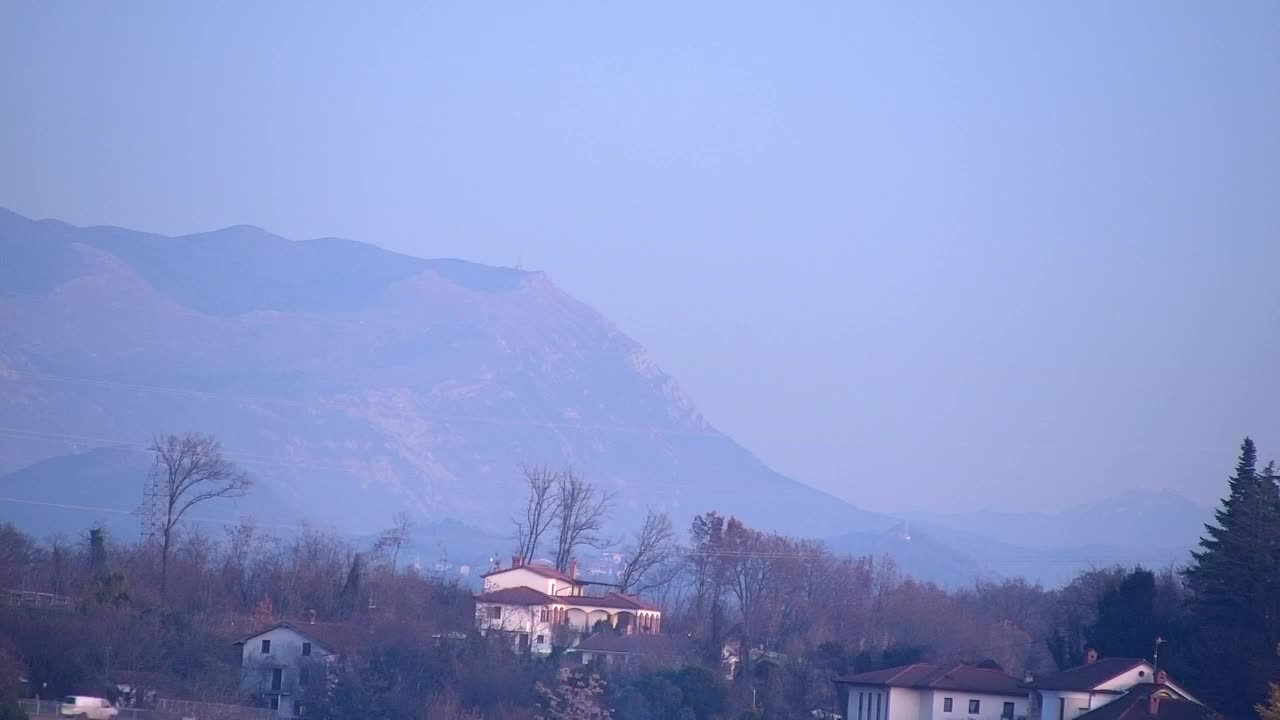 Čudovit panoramski pogled na Šempeter pri Gorici