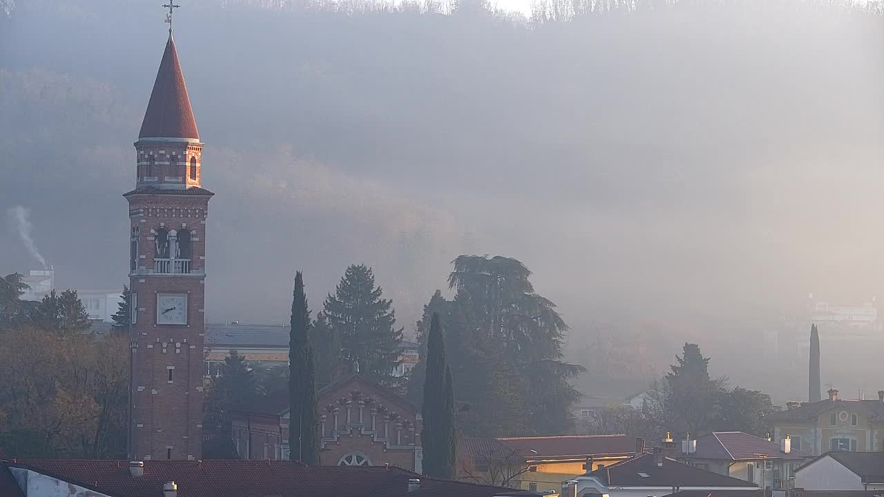 Prekrasan panoramski pogled na Šempeter pri Gorici