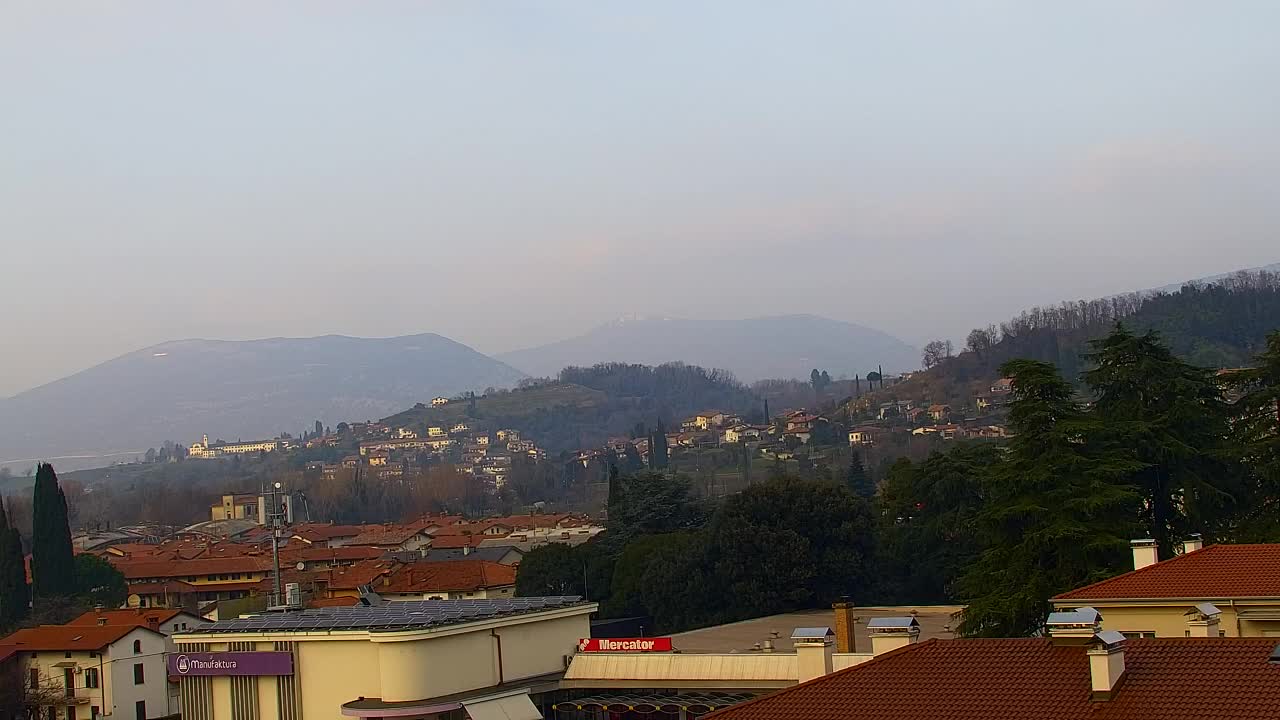 Panorama mozzafiato di Šempeter pri Gorici