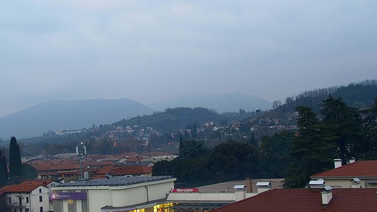 Panorama mozzafiato di Šempeter pri Gorici