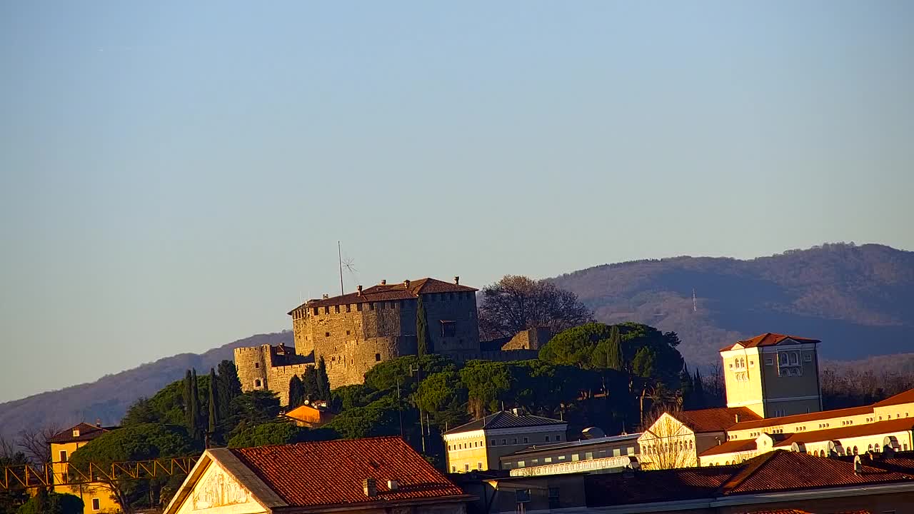 Prekrasan panoramski pogled na Šempeter pri Gorici