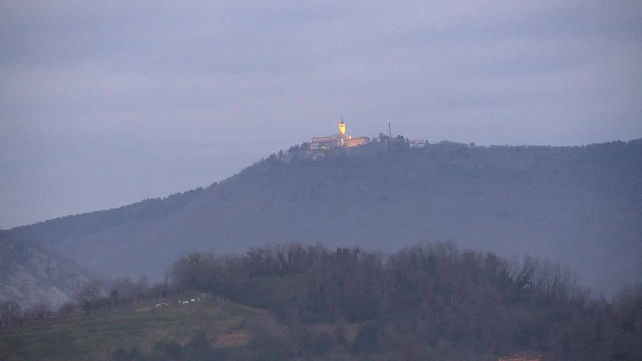 Čudovit panoramski pogled na Šempeter pri Gorici