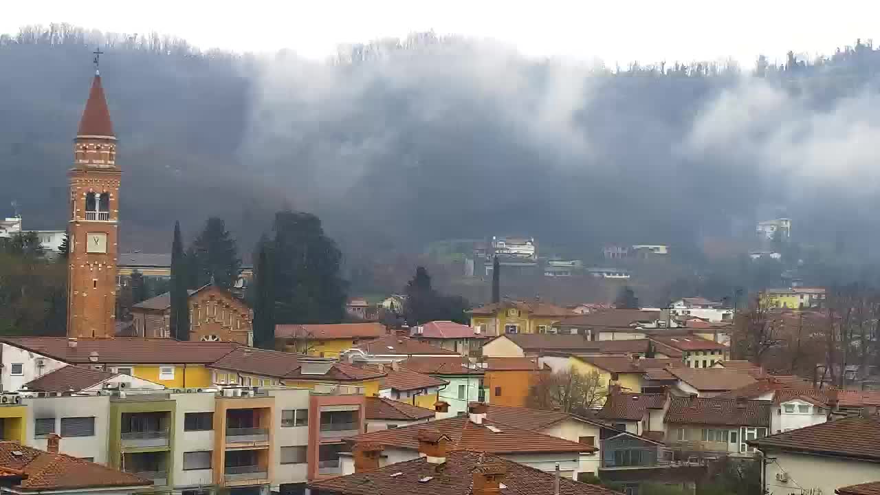 Čudovit panoramski pogled na Šempeter pri Gorici