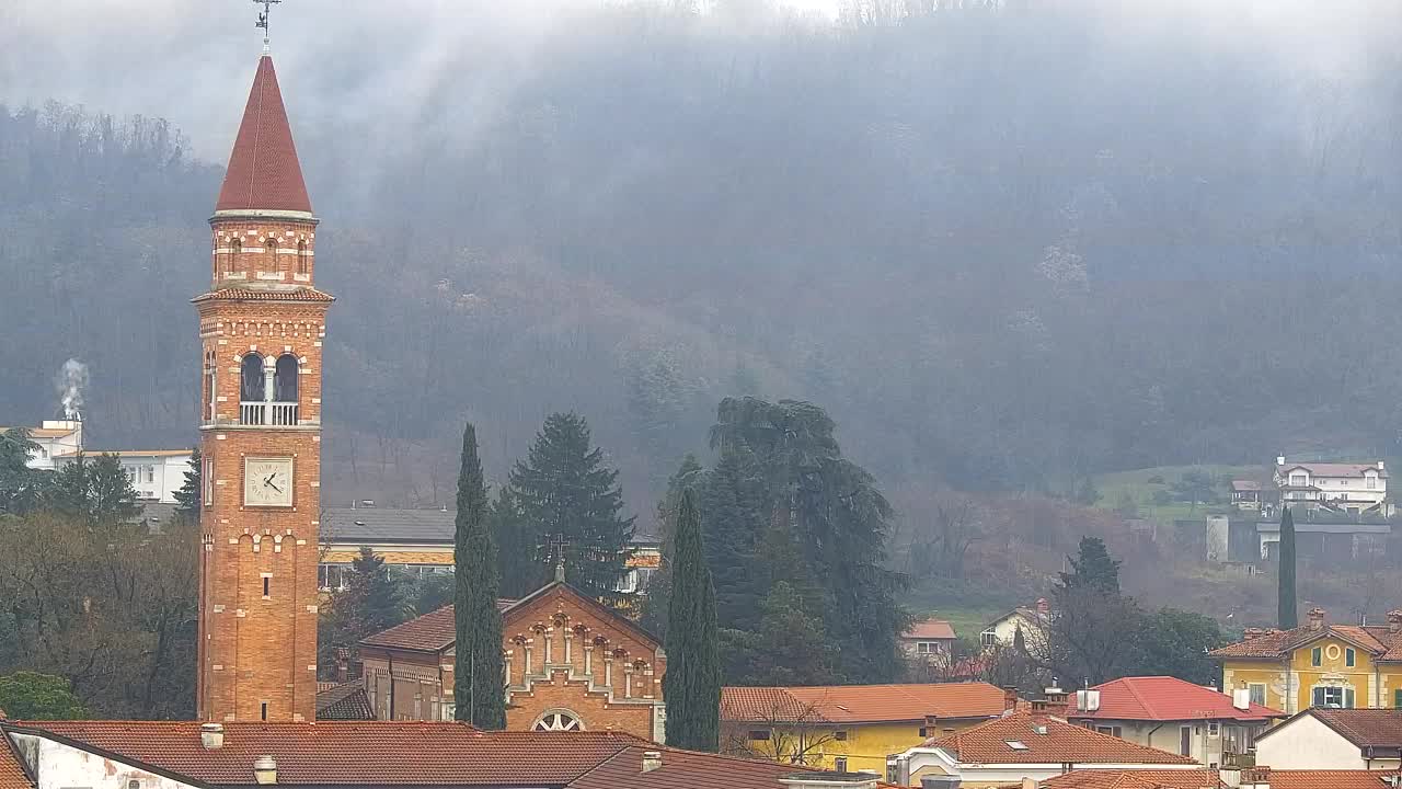 Čudovit panoramski pogled na Šempeter pri Gorici