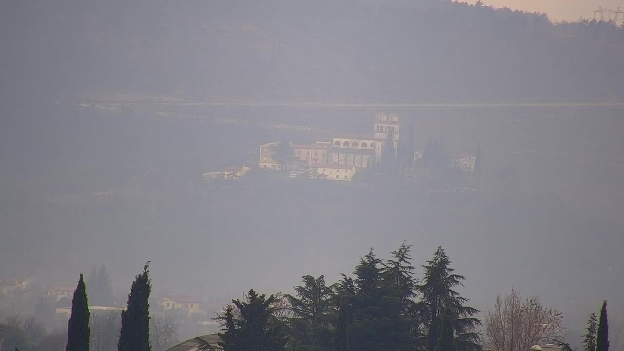 Čudovit panoramski pogled na Šempeter pri Gorici