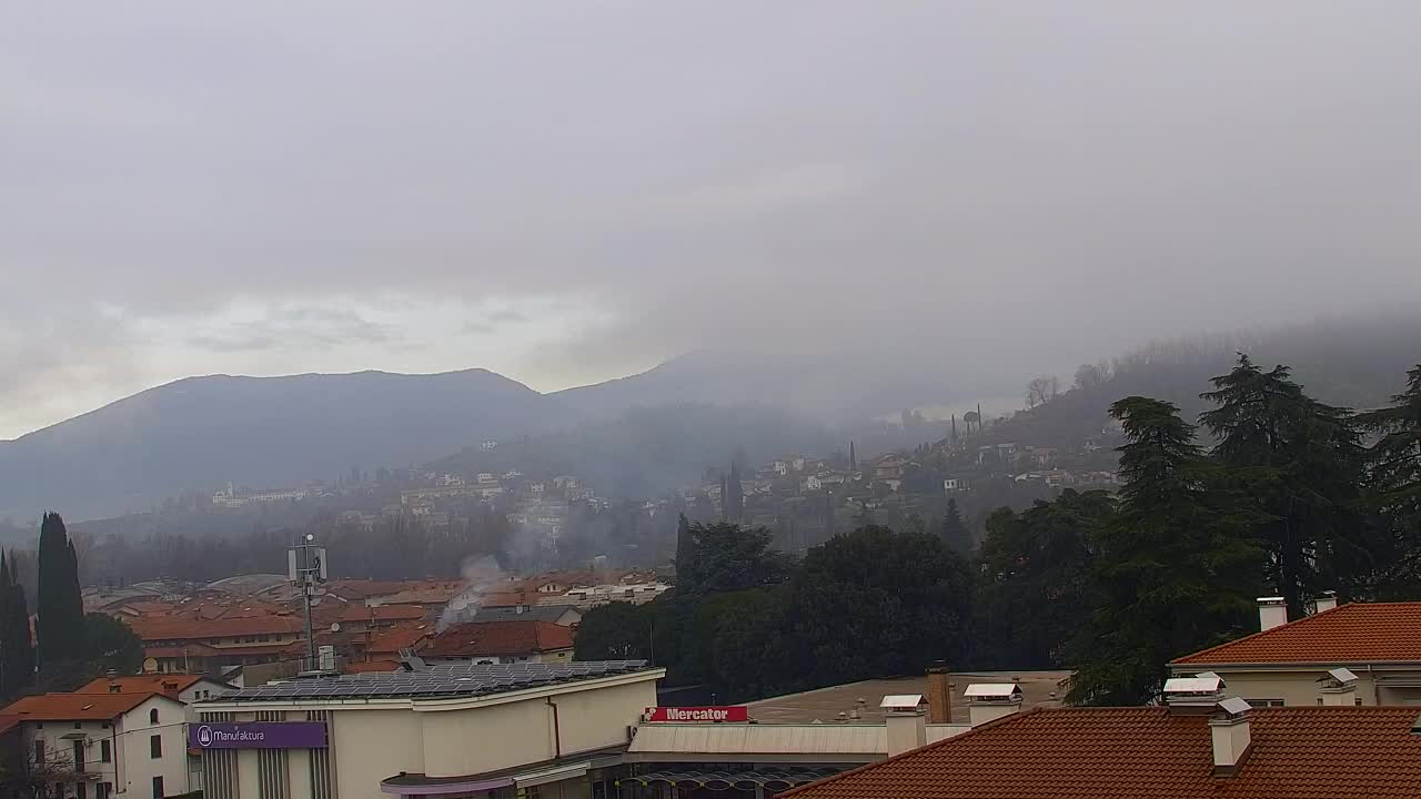 Čudovit panoramski pogled na Šempeter pri Gorici