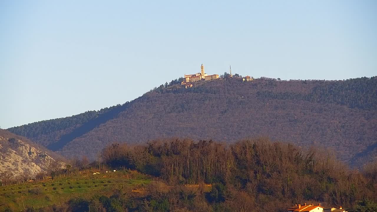 Čudovit panoramski pogled na Šempeter pri Gorici