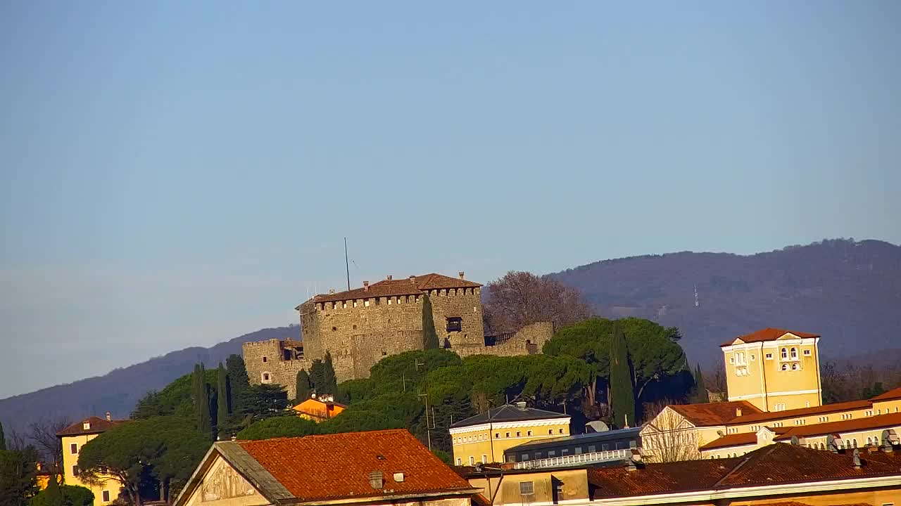 Prekrasan panoramski pogled na Šempeter pri Gorici