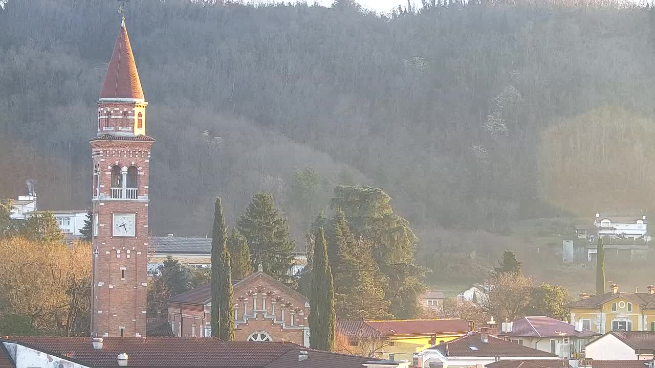 Prekrasan panoramski pogled na Šempeter pri Gorici