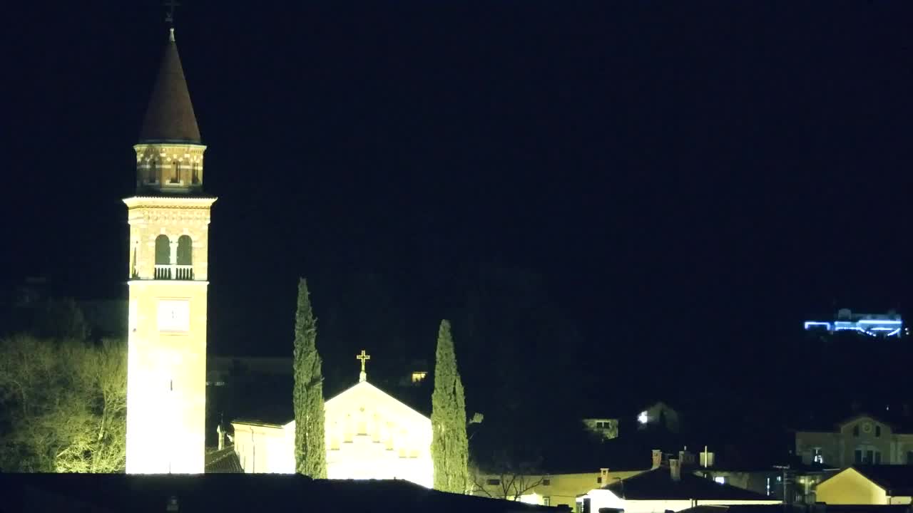 Panorama mozzafiato di Šempeter pri Gorici