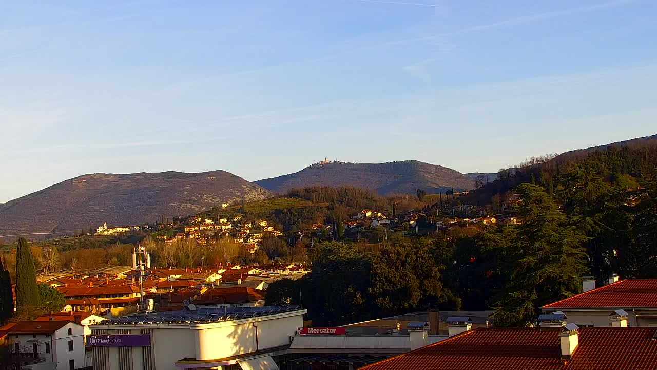 Prekrasan panoramski pogled na Šempeter pri Gorici