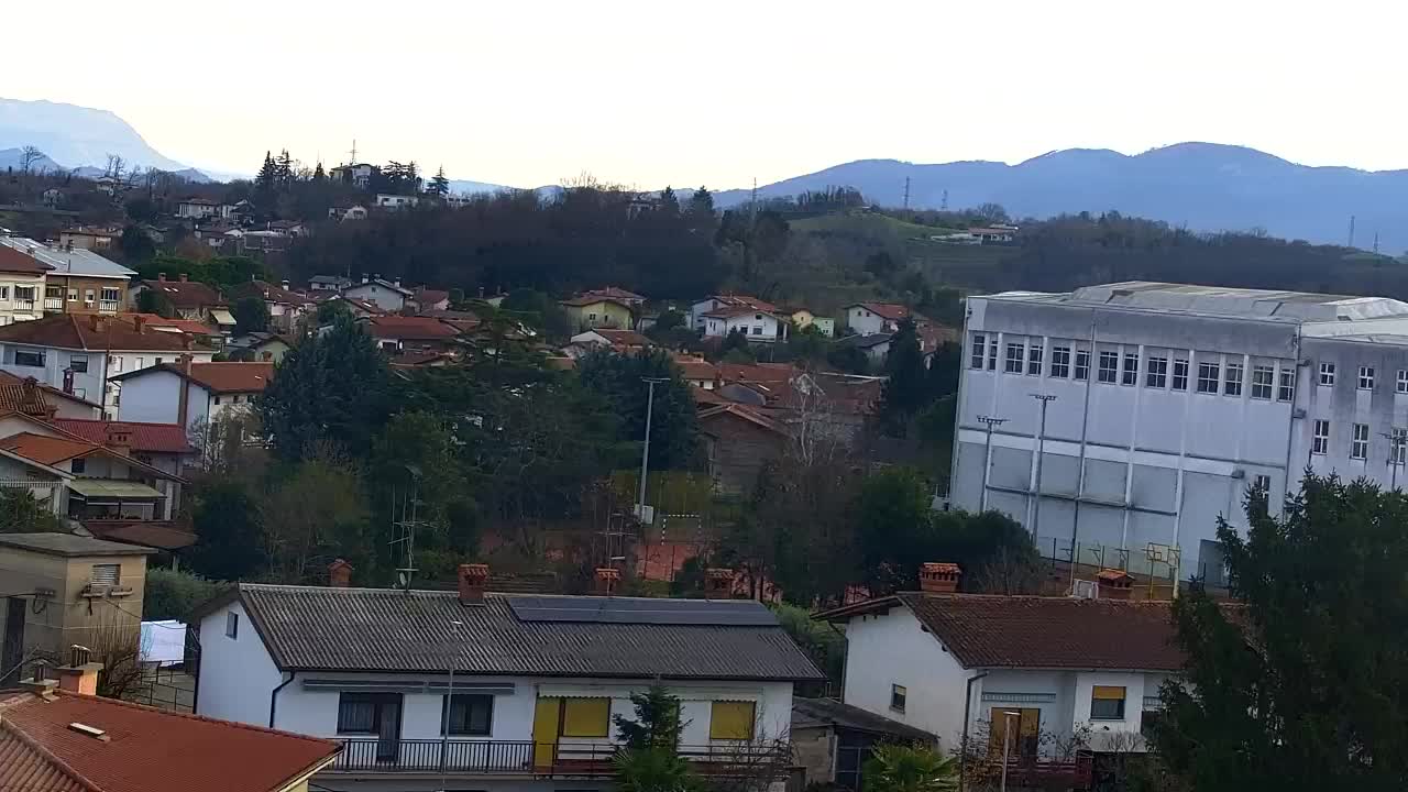 Čudovit panoramski pogled na Šempeter pri Gorici