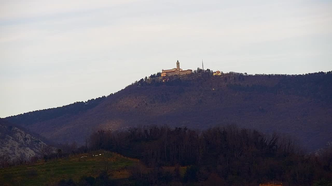 Čudovit panoramski pogled na Šempeter pri Gorici
