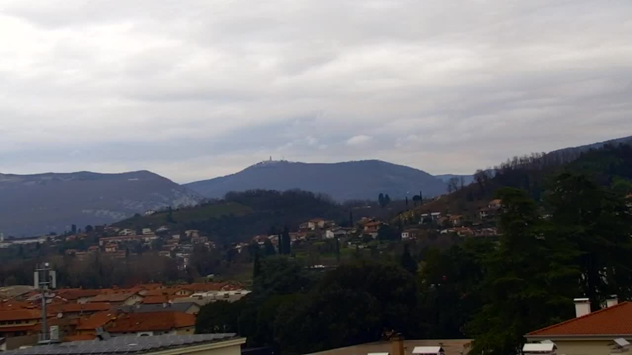 Čudovit panoramski pogled na Šempeter pri Gorici