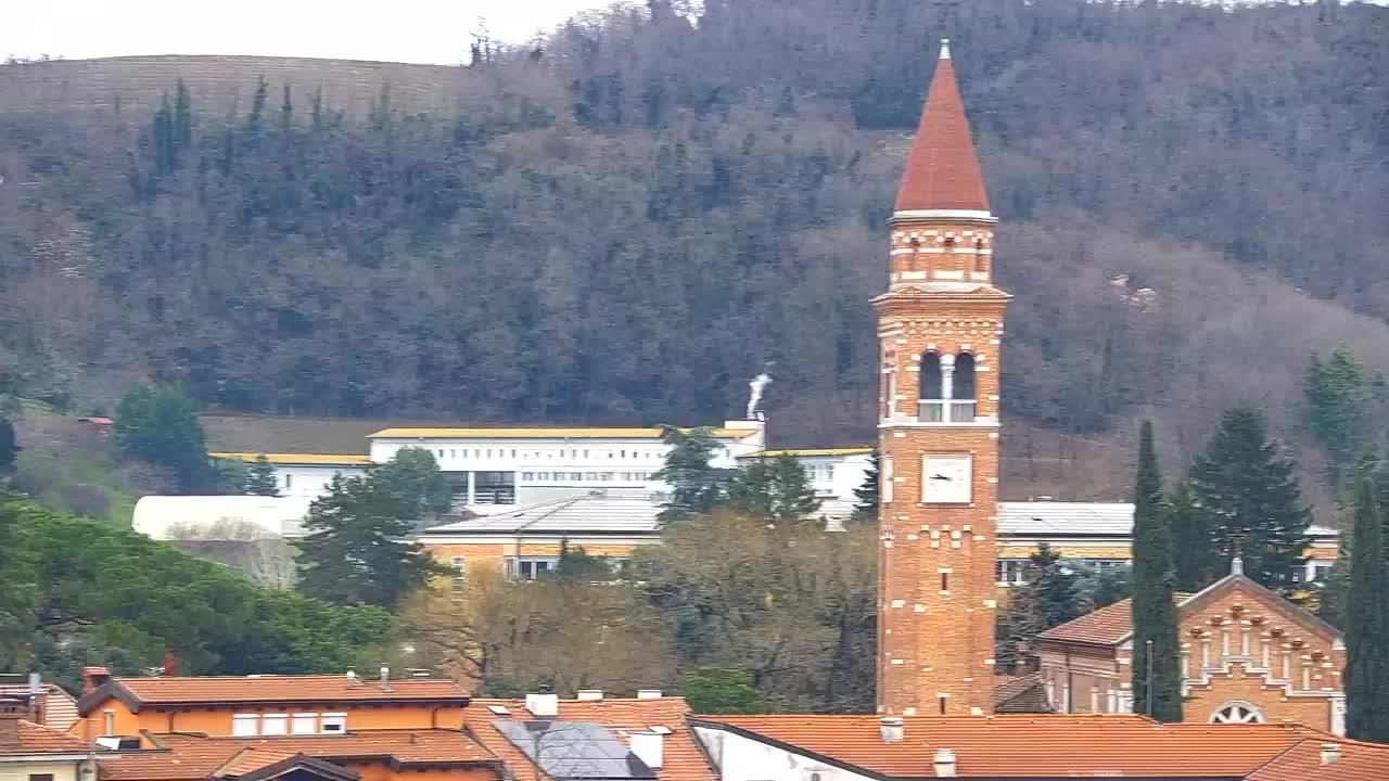 Prekrasan panoramski pogled na Šempeter pri Gorici