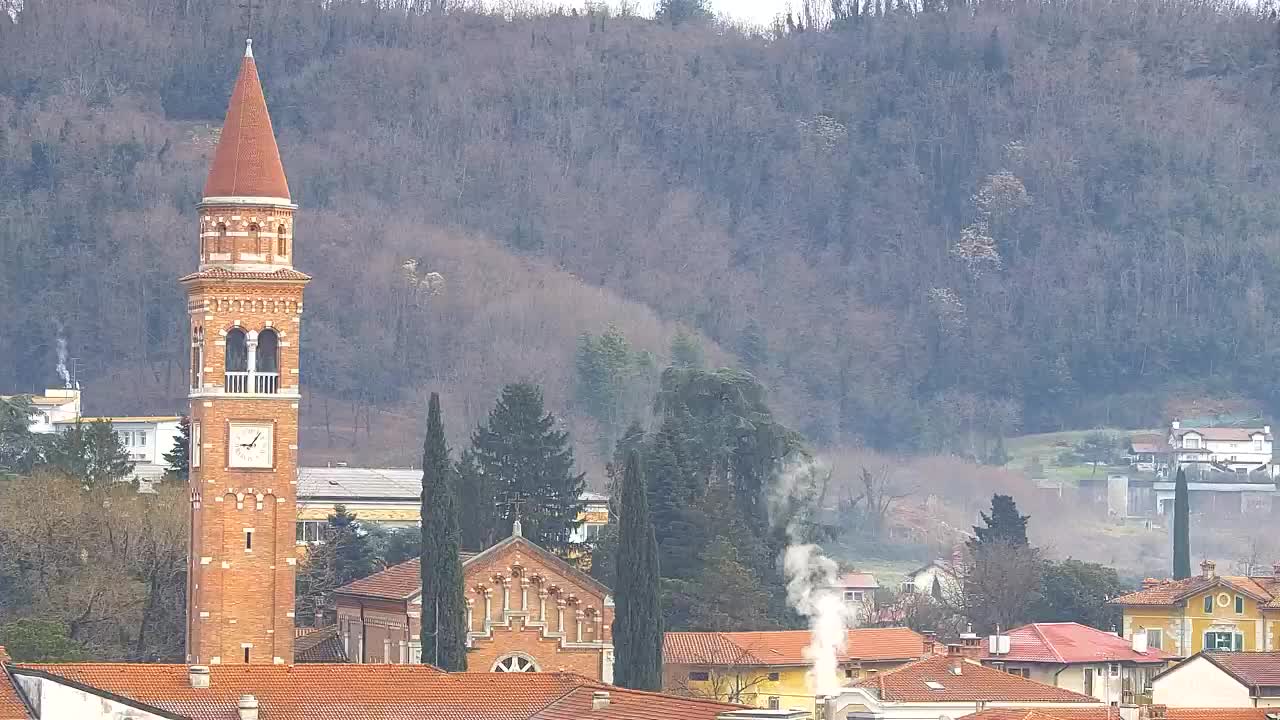 Čudovit panoramski pogled na Šempeter pri Gorici