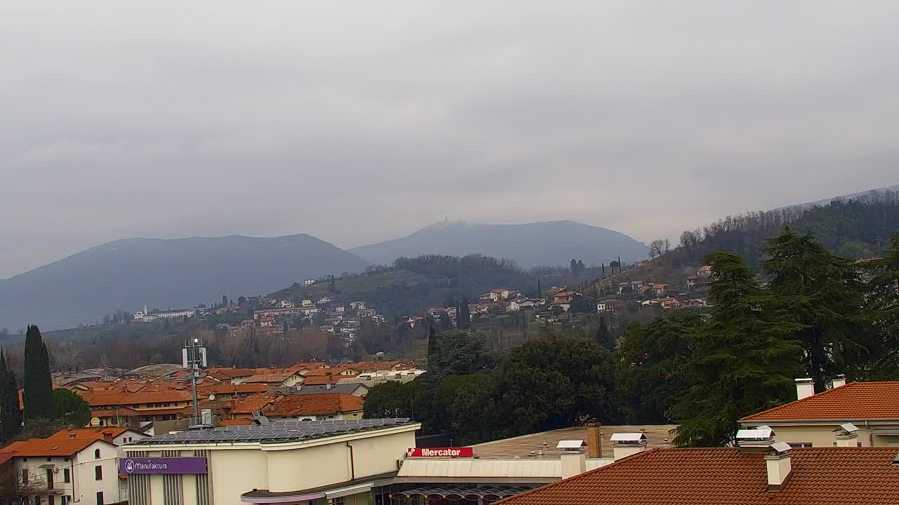 Prekrasan panoramski pogled na Šempeter pri Gorici