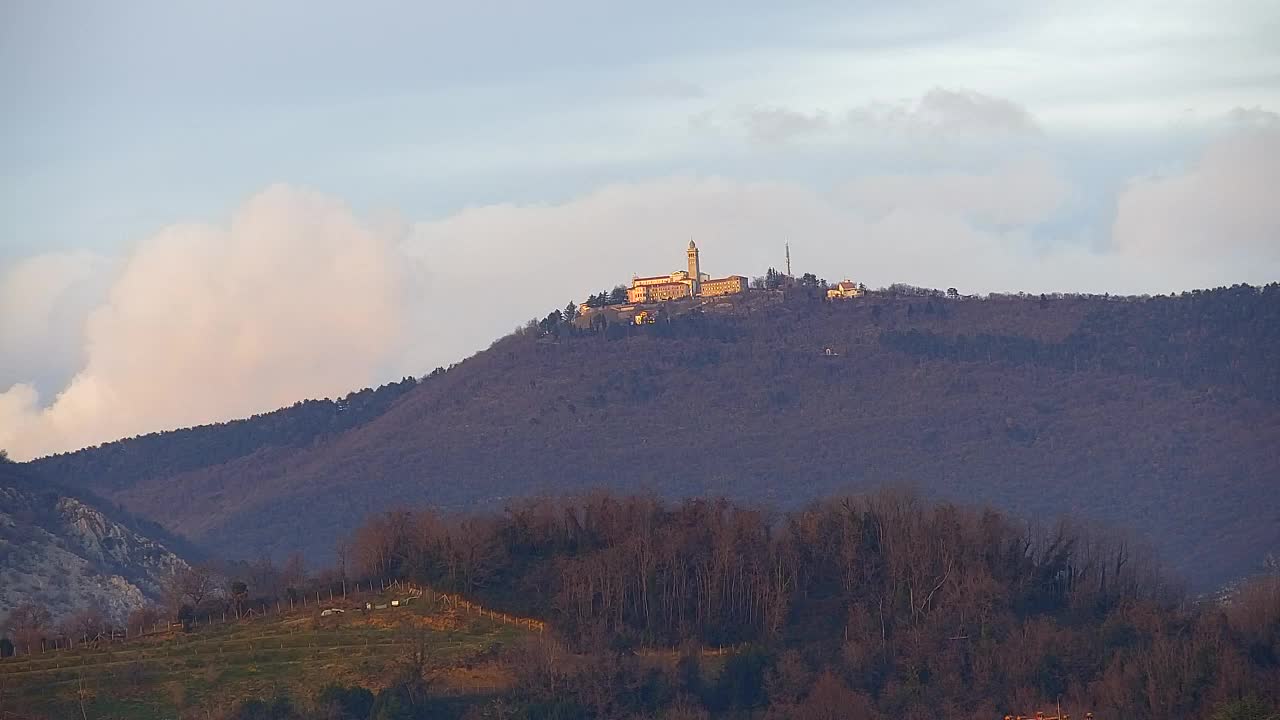 Panorama mozzafiato di Šempeter pri Gorici