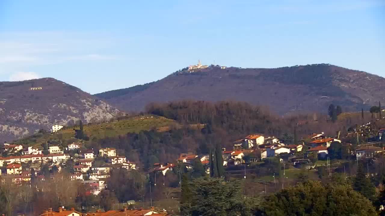 Čudovit panoramski pogled na Šempeter pri Gorici