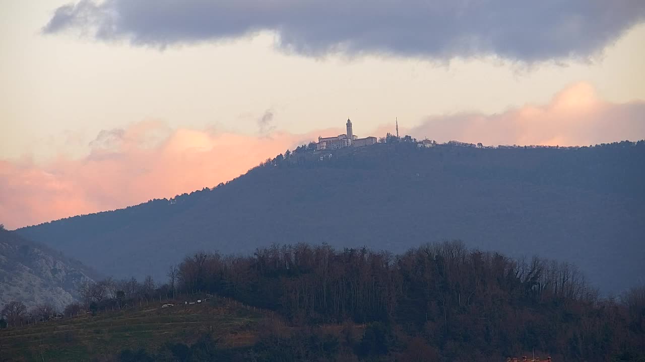 Panorama mozzafiato di Šempeter pri Gorici