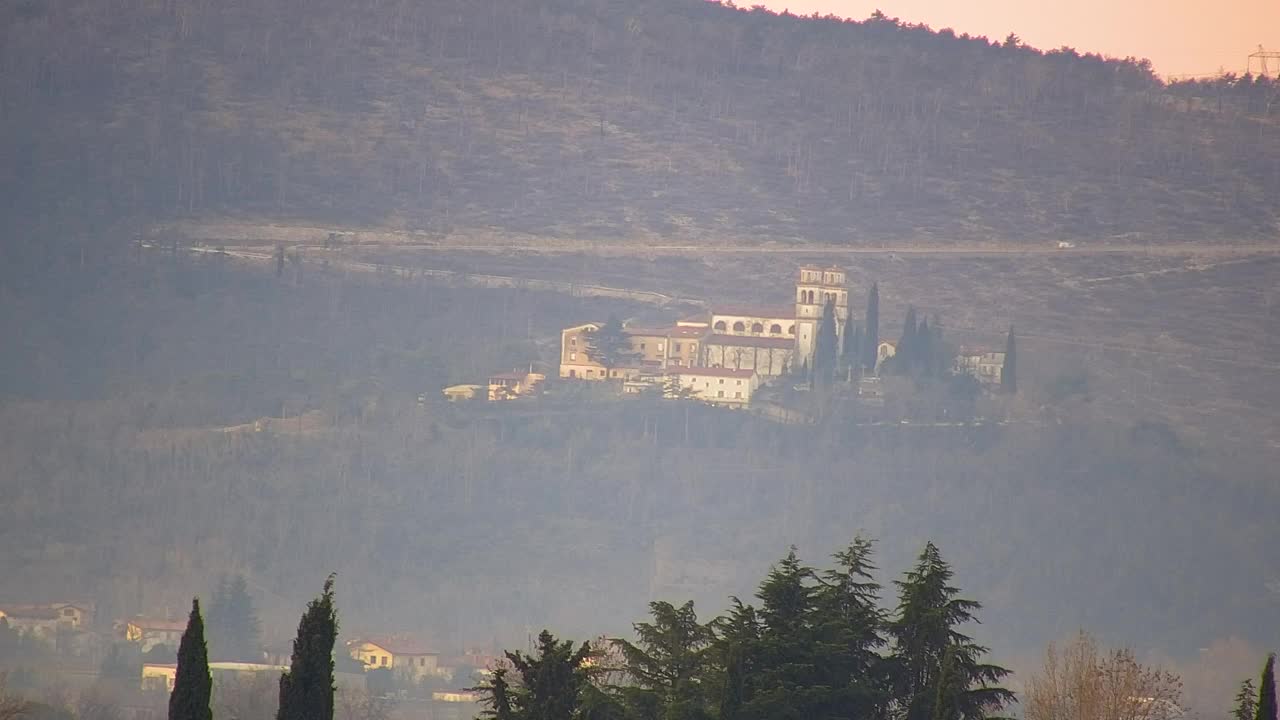 Čudovit panoramski pogled na Šempeter pri Gorici