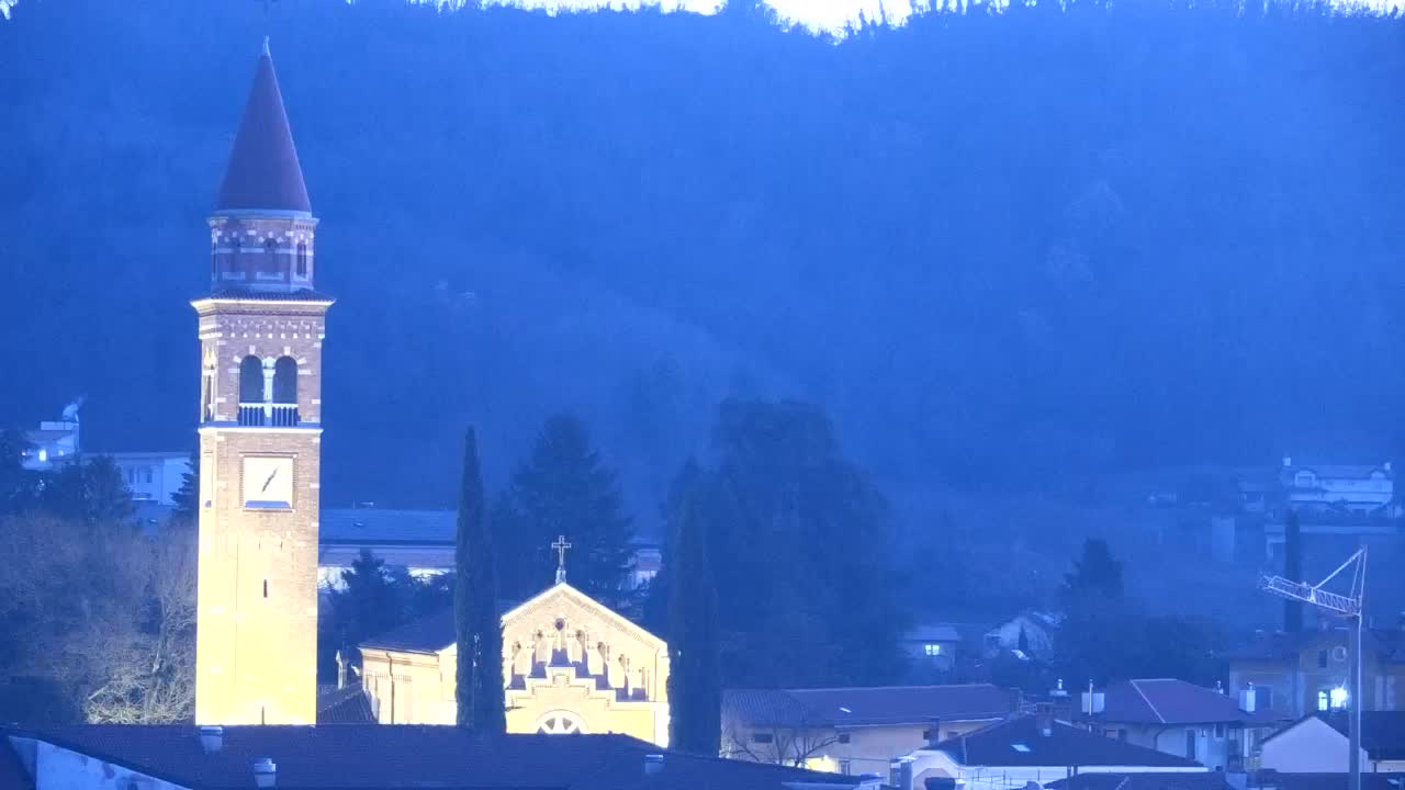 Panorama mozzafiato di Šempeter pri Gorici