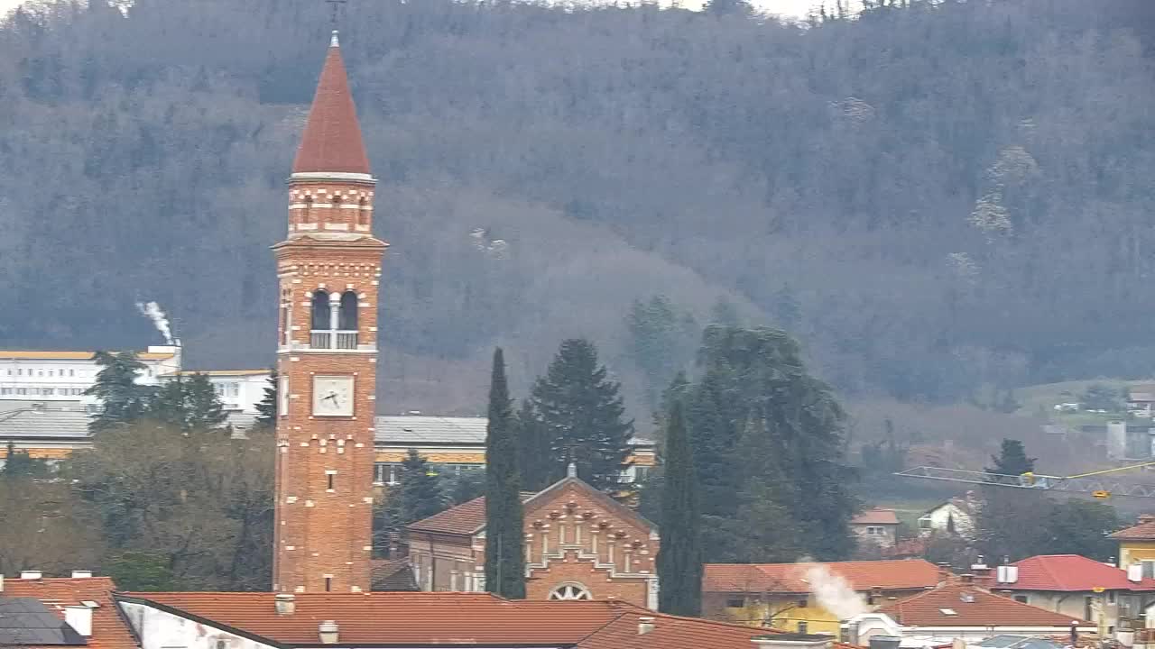 Čudovit panoramski pogled na Šempeter pri Gorici